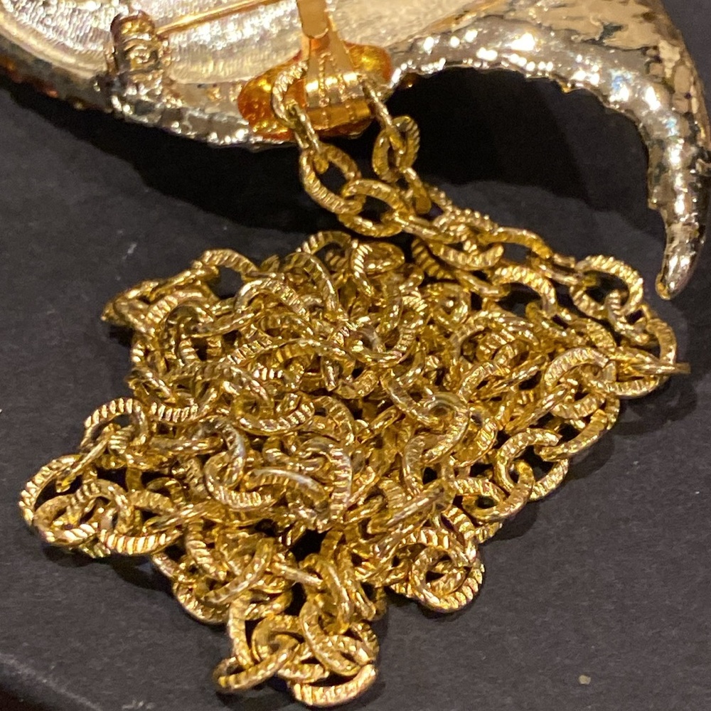 Gold Tone Vintage Fish Pendant Necklace and Brooch Brown Topaz Color Crystal. - Picture 6 of 7